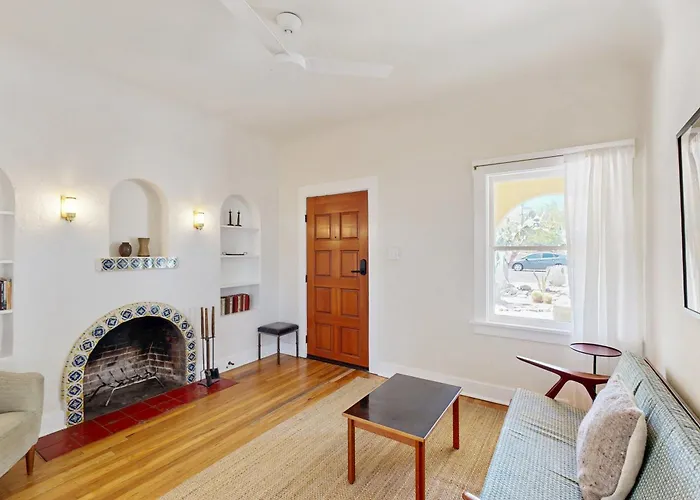 The Historic Hideaway Holiday home